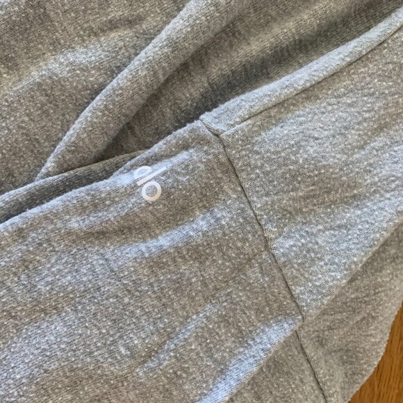 Alo Yoga Soho Matching Set - Picture 5 of 13